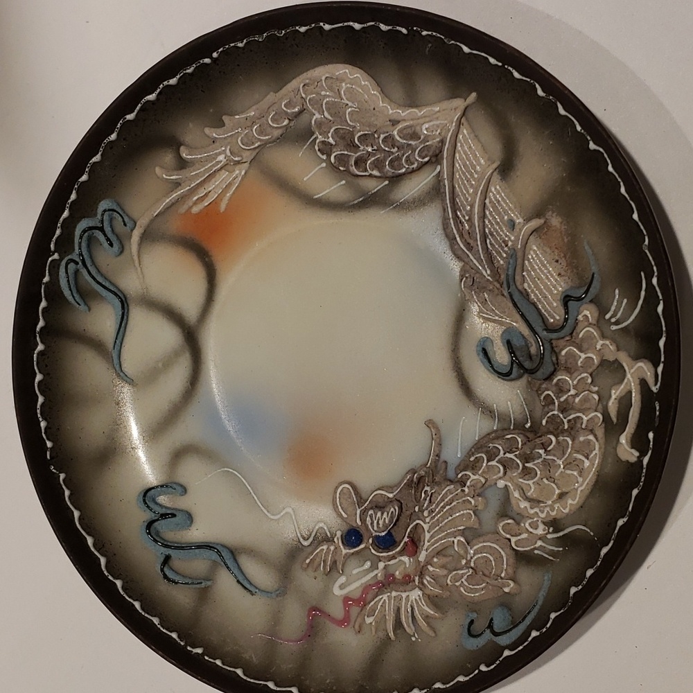 Demitasse Textured White Dragon Set - Picture 4 of 8